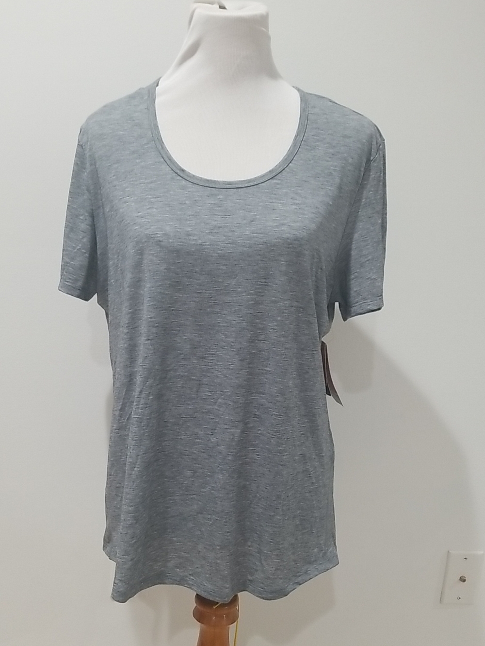 Lucy  Short Sleeve Workout Tee - Grey